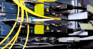 Заказать монтаж сетей в Похвистневе. Обслуживание ПК, ремонт от 308 руб